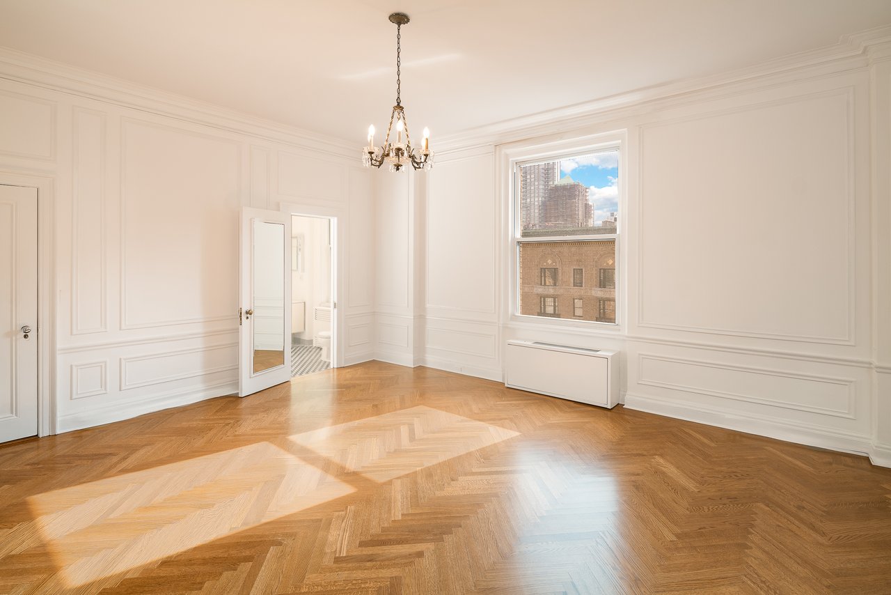 550 Park Avenue 12E