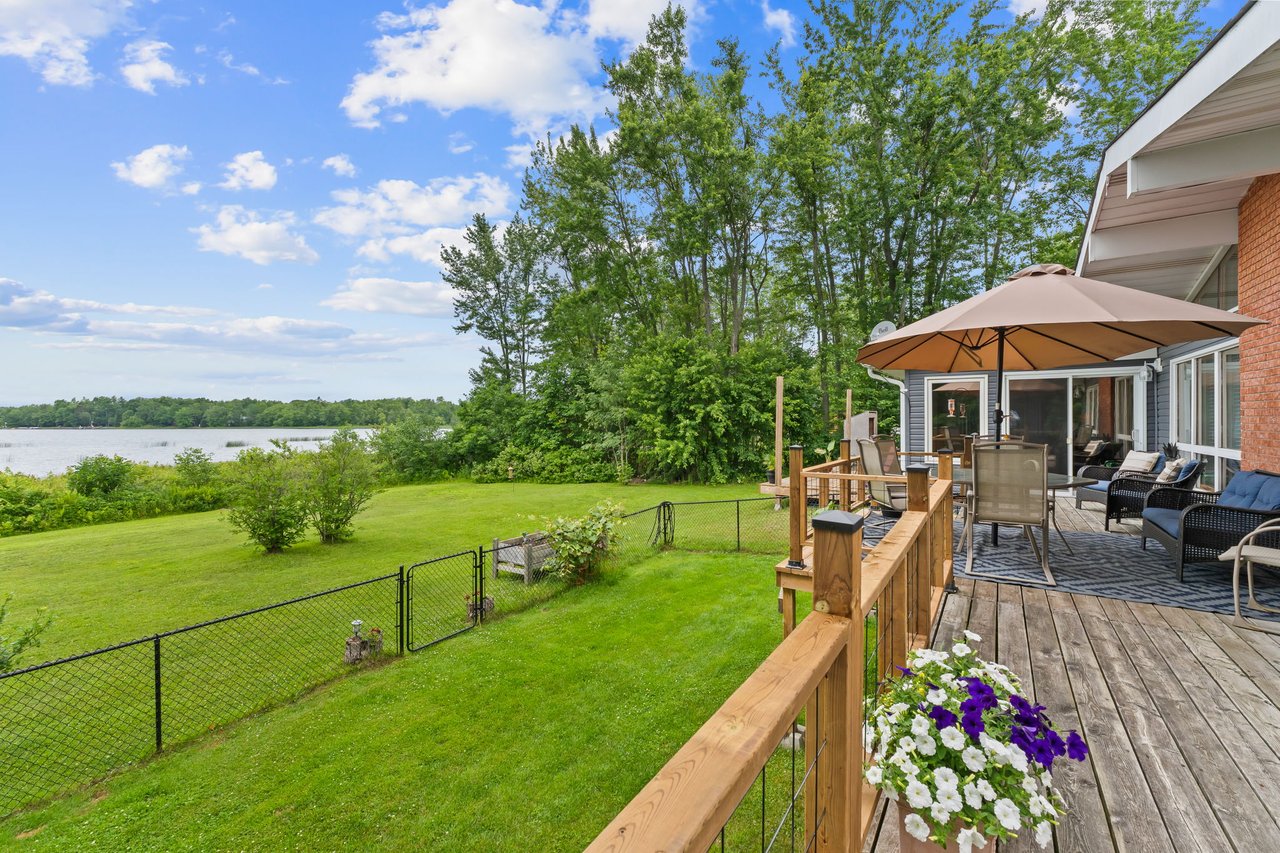 27 Young Street, Kawartha Lakes