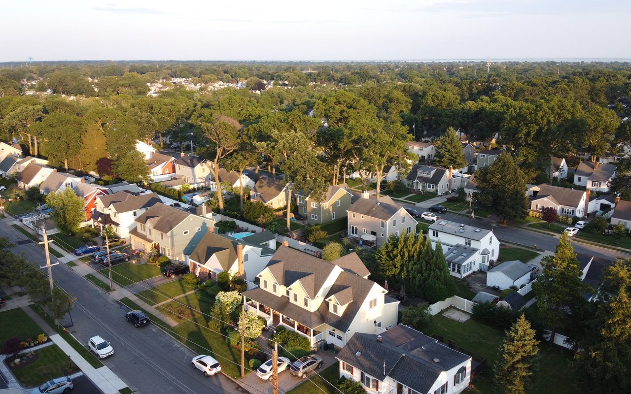 Valley Stream