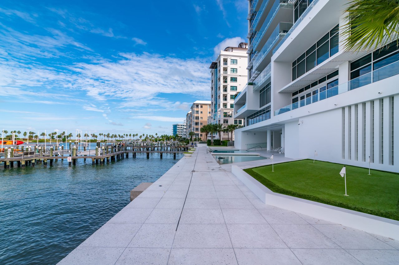 280 Golden Gate Point PH 2