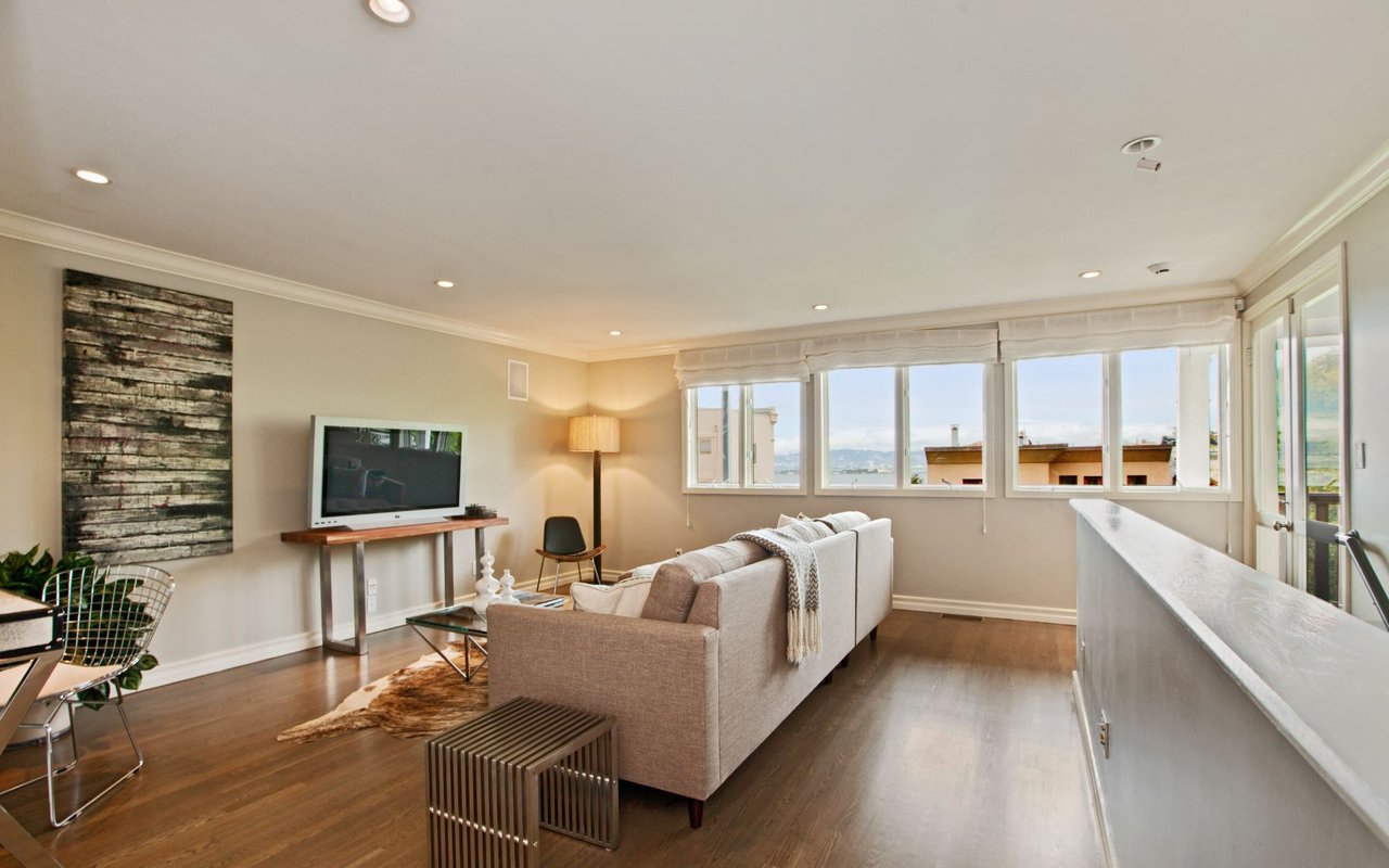 40 Montclair Ter