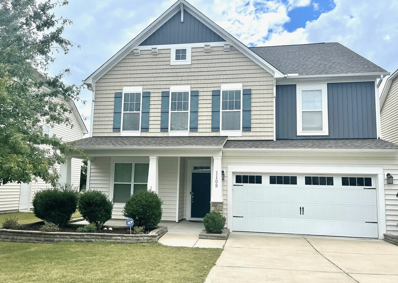 1109 Holland Bend Dr