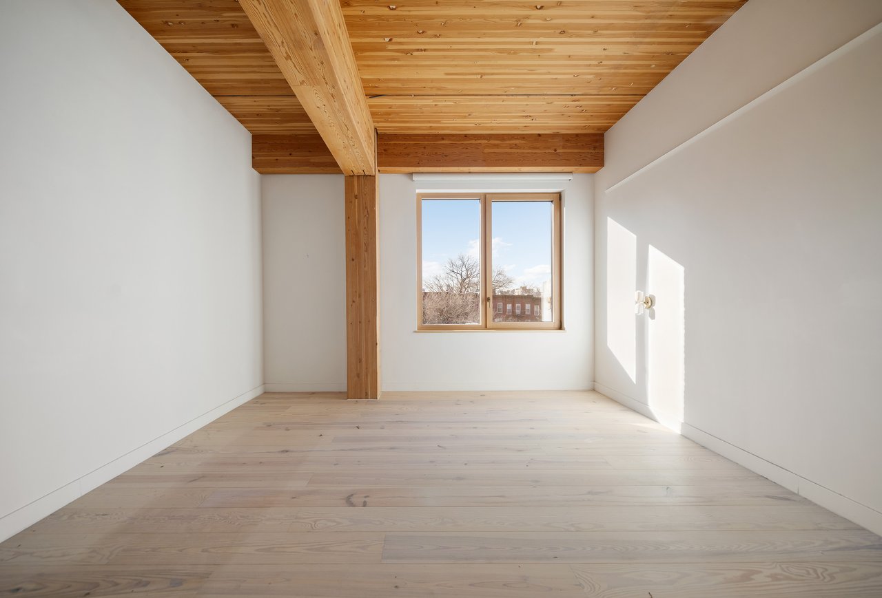 670 Union Street, 4A 