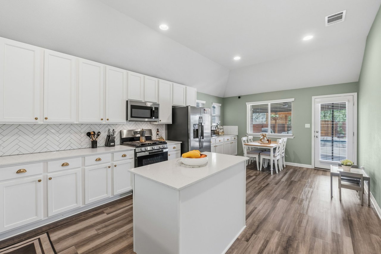 2529 Choctaw Pl. Leander, TX 78641