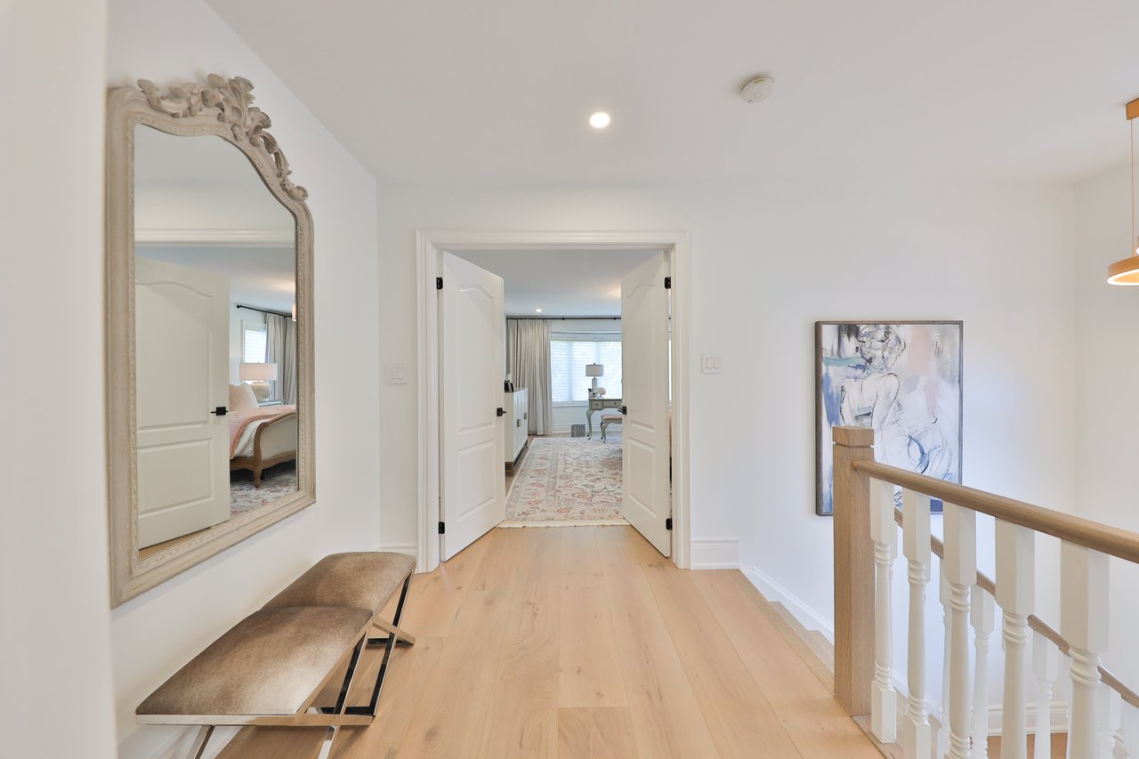 30-2400 Neyagawa Boulevard, Oakville