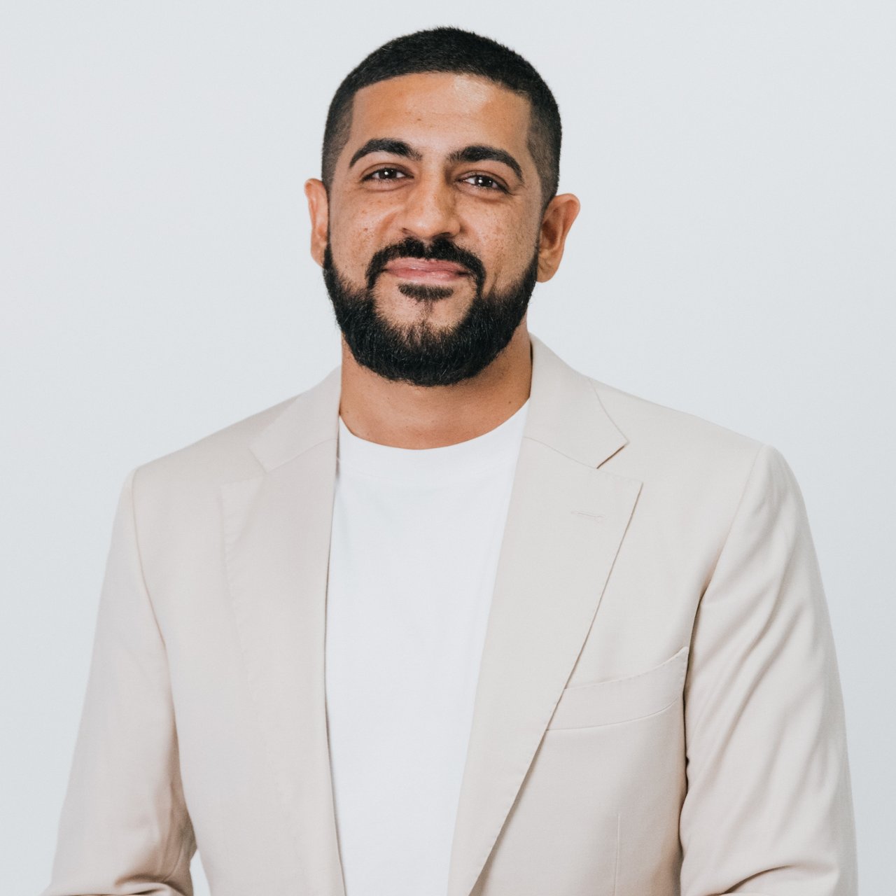 Mohsin Manji Orlando, FL Real Estate Agent Headshot