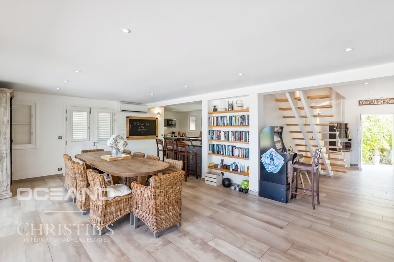 A Rare Property in the Heart of Terres Basses