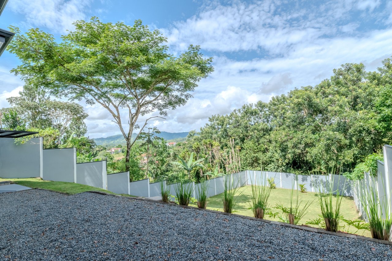 Mordern Home in Pérez Zeledón | 3 bedroom, 2 bathroom 