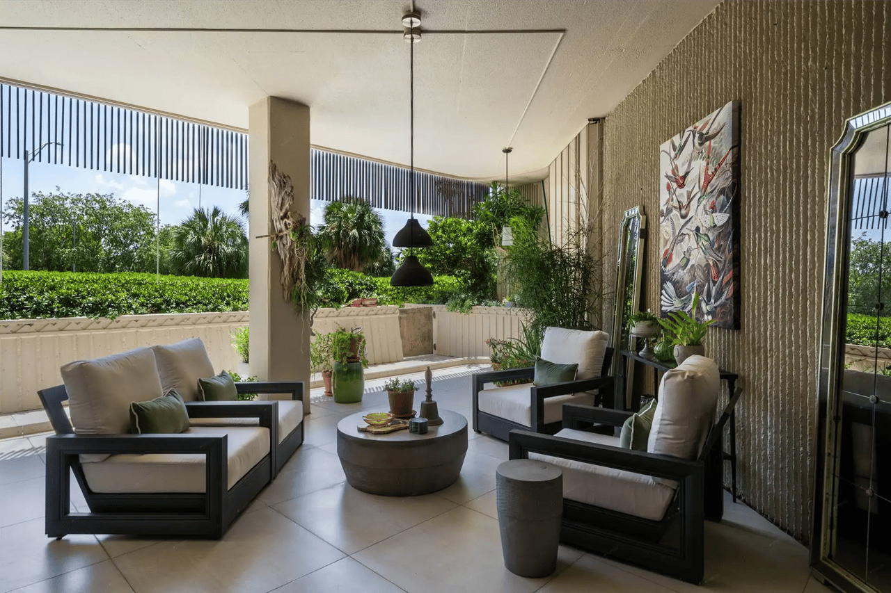 2901 S Bayshore Drive # 1B