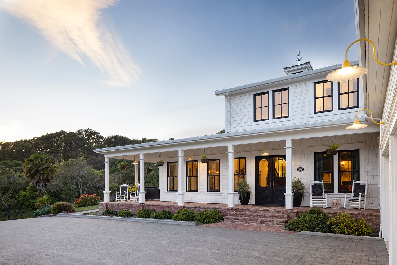 Honey Hill - 365 Race Horse Ln