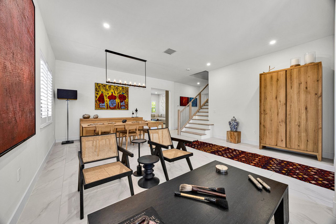 Modern Luxury Living Near Pinecrest