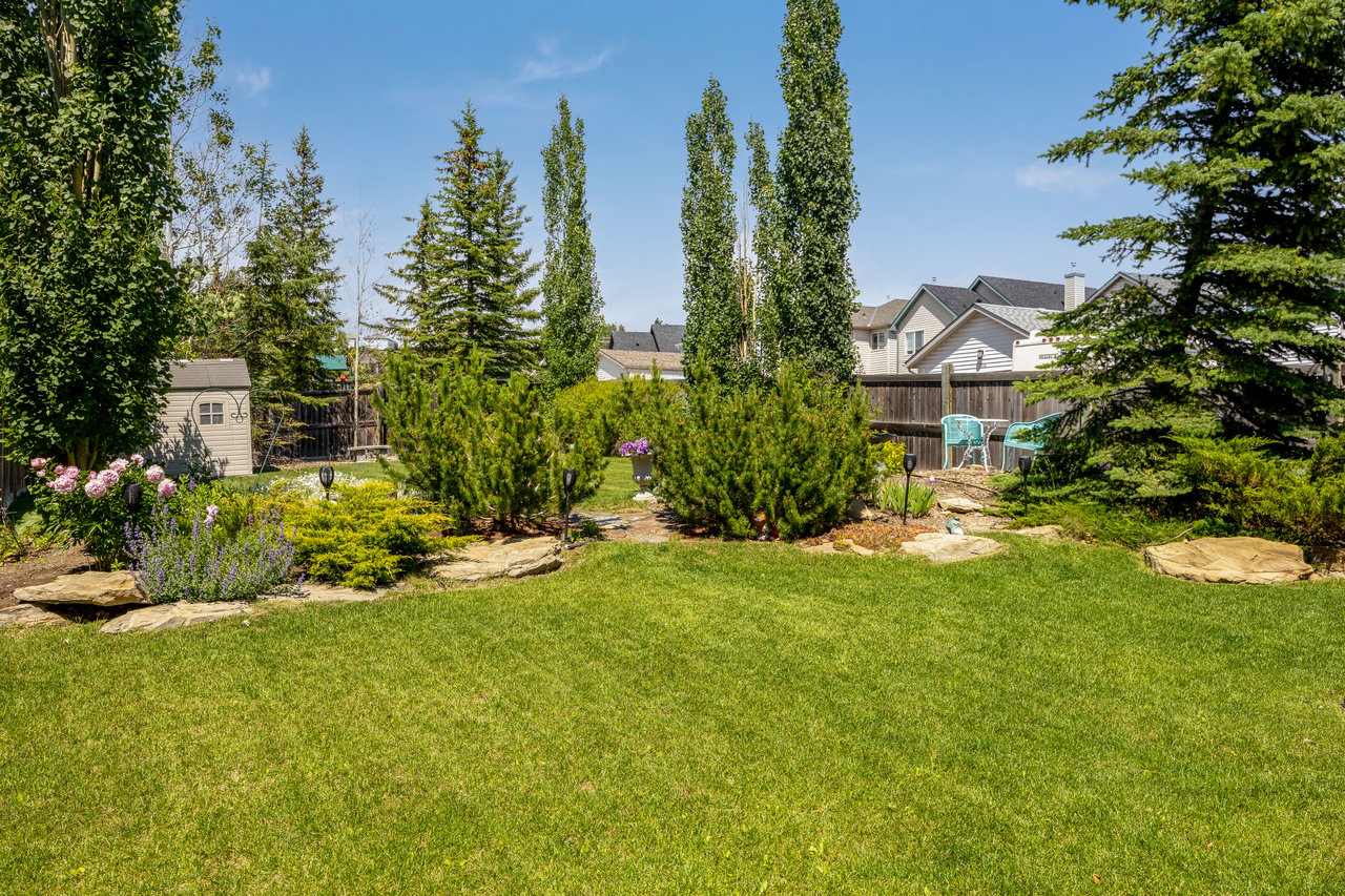 113 Tusslewood Bay NW