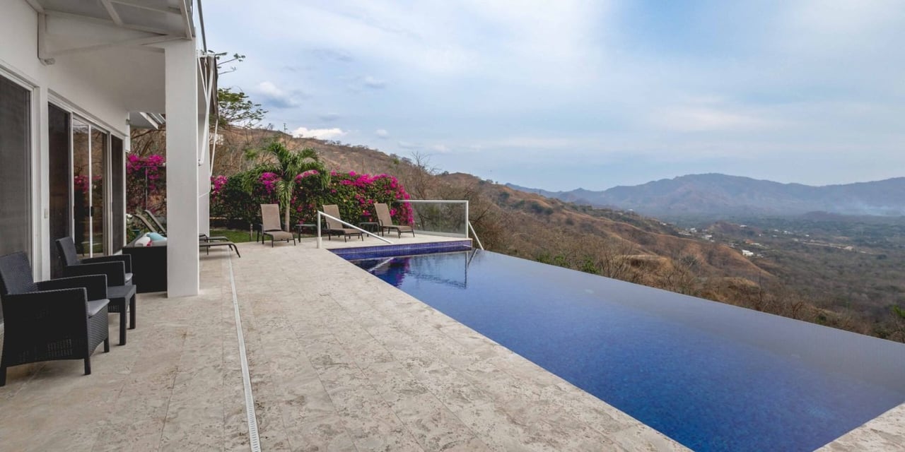 Oceanview Luxury Estate with Infinity Pool