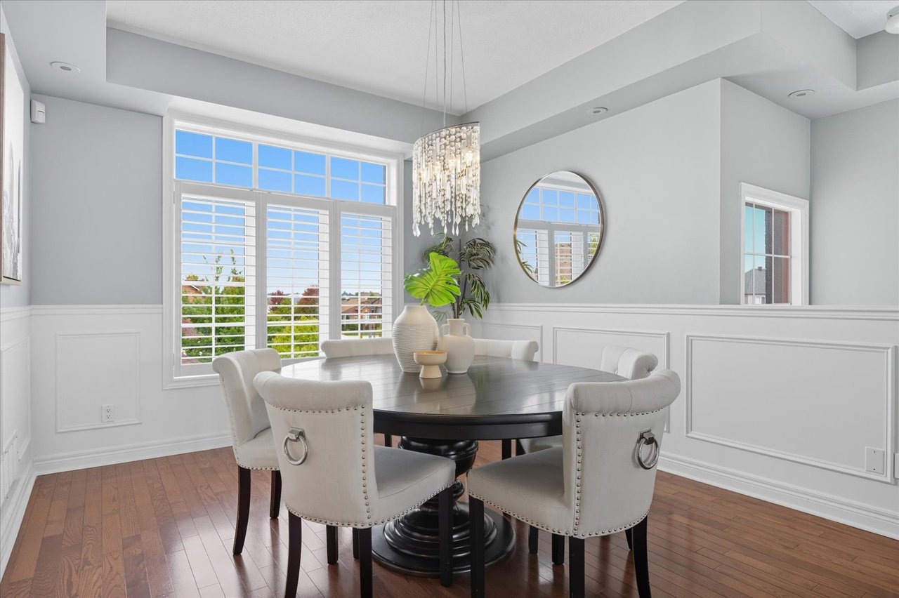 #23 - 20 Greensborough village Circ