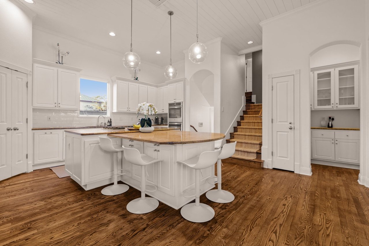 Timeless Luxury in Tarrytown 