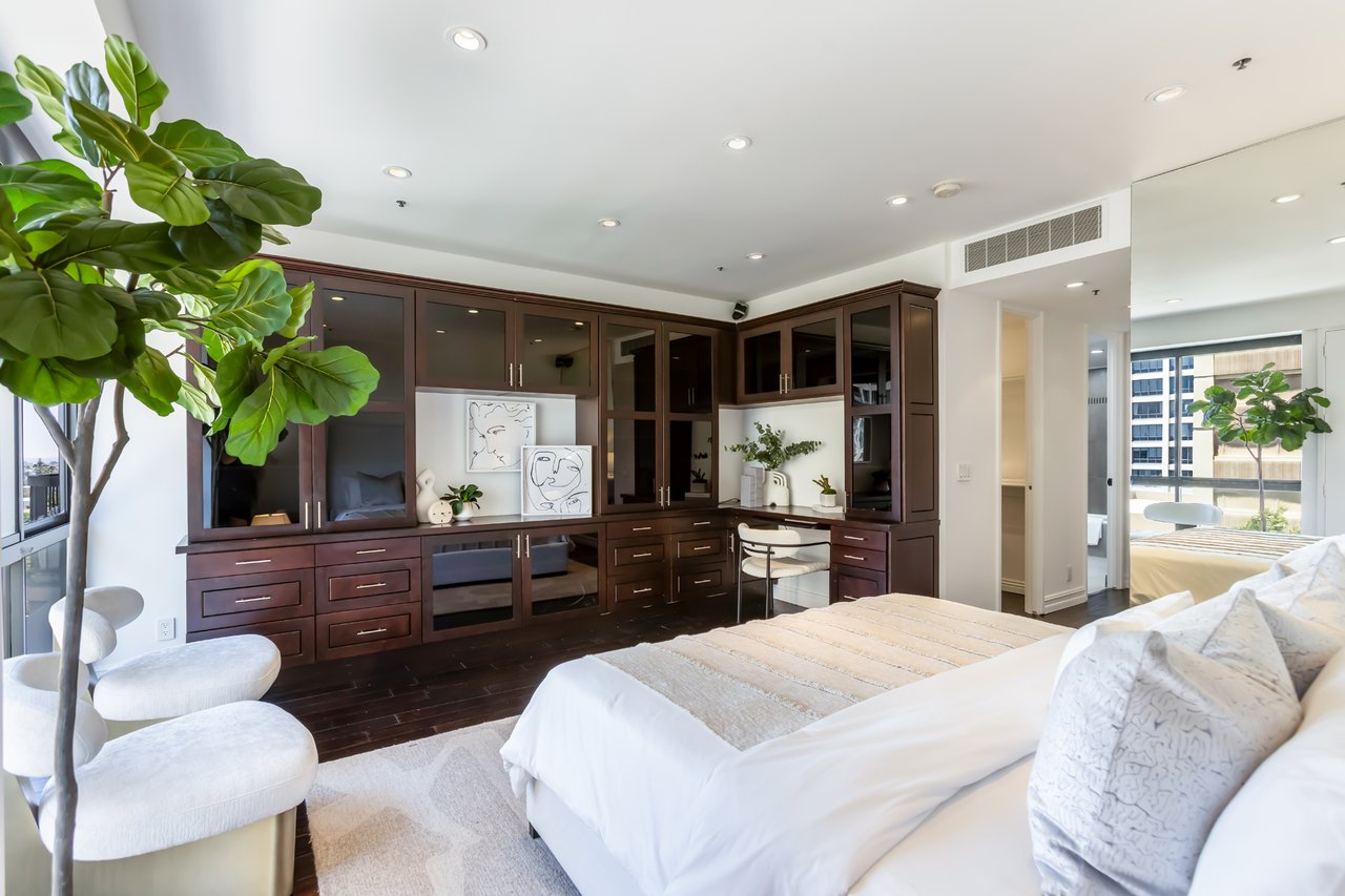 10750 Wilshire Blvd #503, Westwood