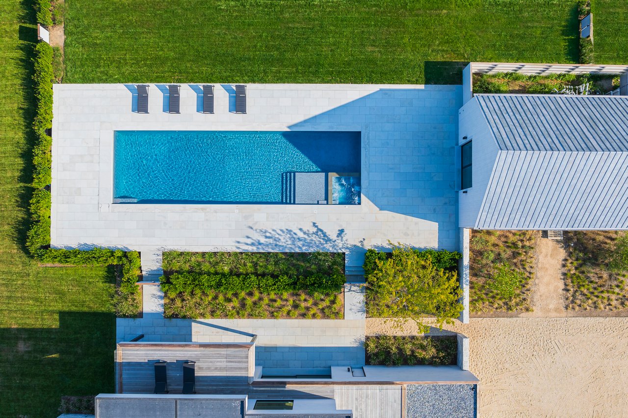 1 Pandion Rd