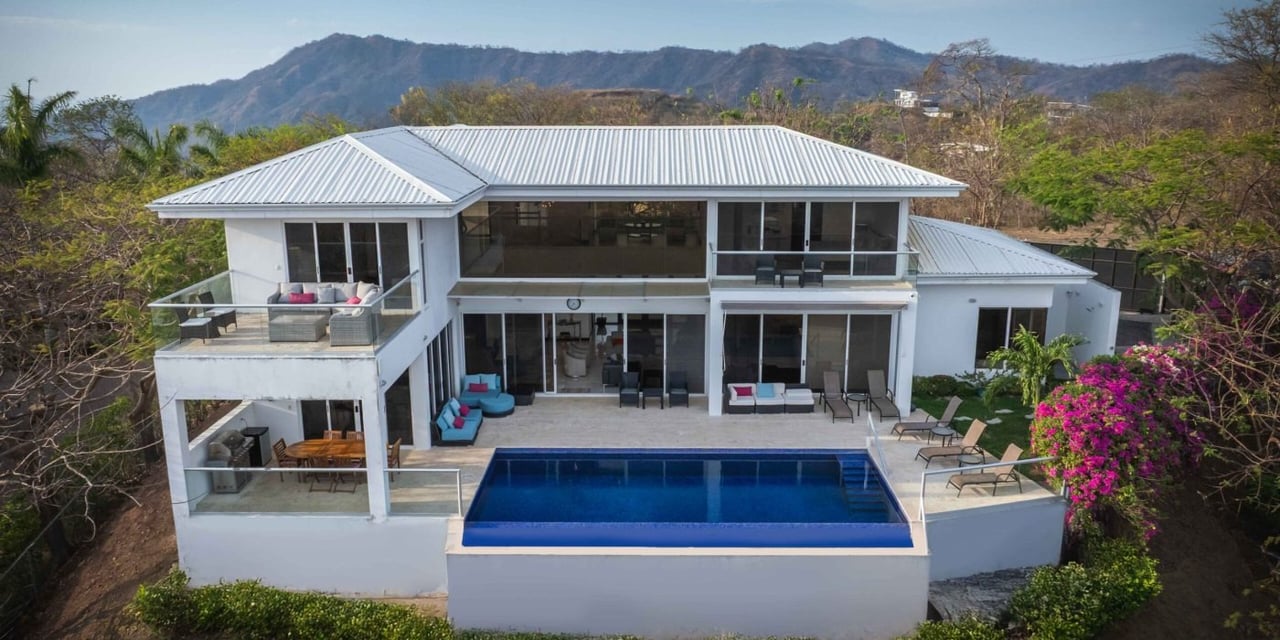 Oceanview Luxury Estate with Infinity Pool