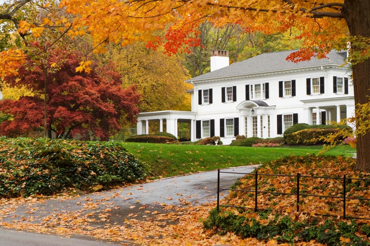 Summer vs. Fall in the Boston Market: What's Actually Better for Buyers?