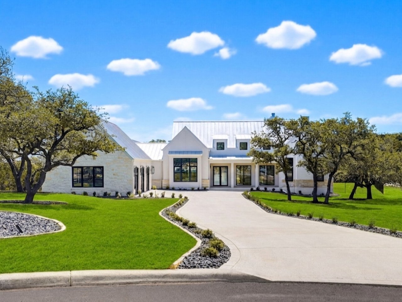 24508 Barnes Canyon