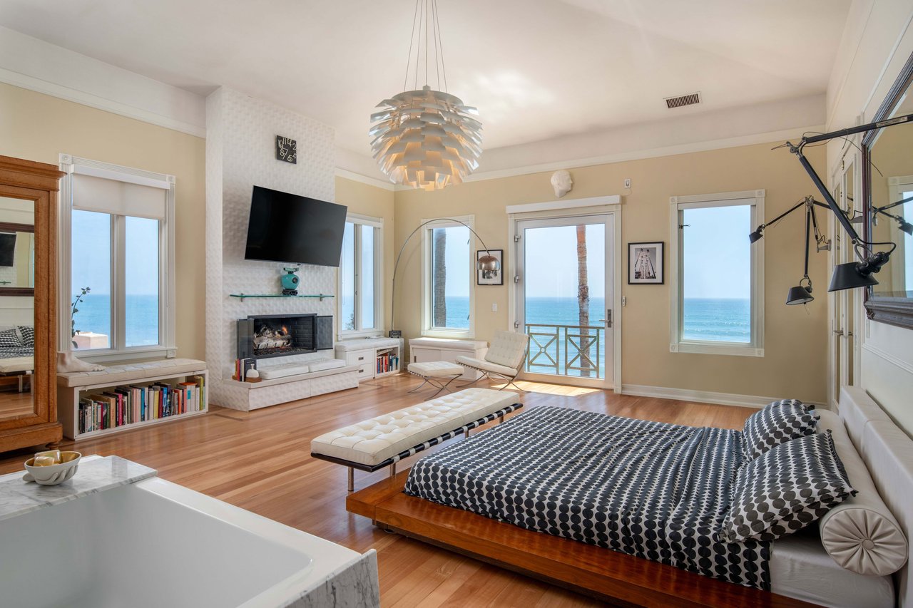 5143 Shore Drive