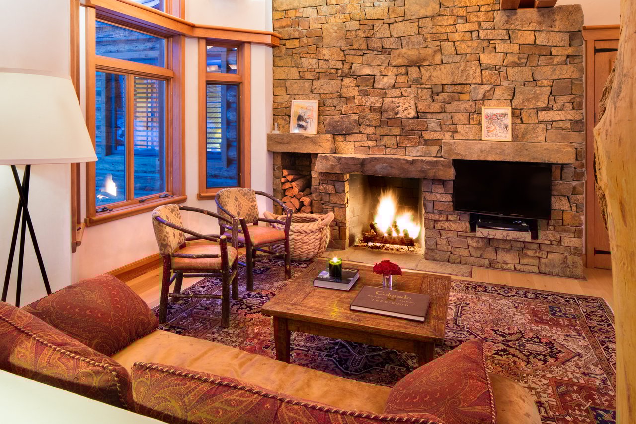 Quintessential Mountain Home