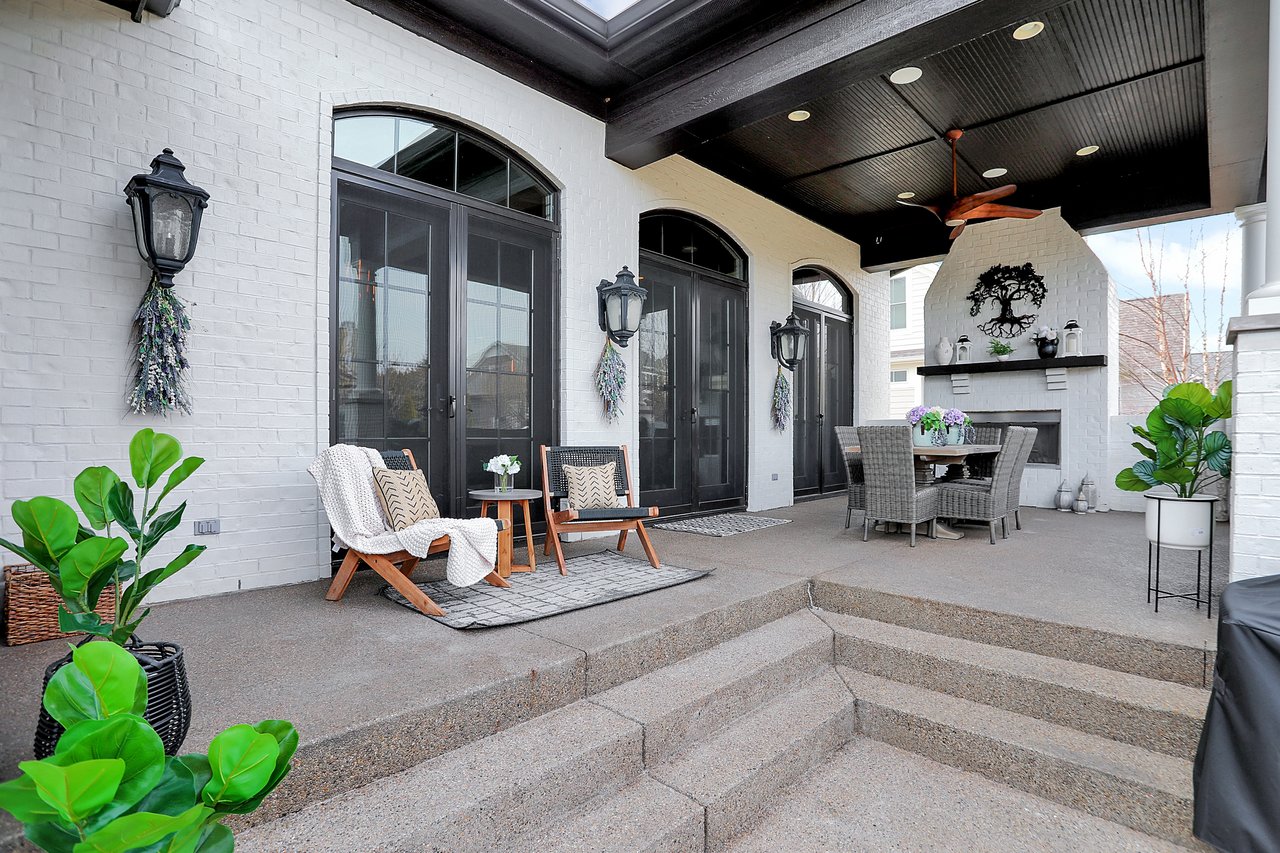 What is Staging in Real Estate?