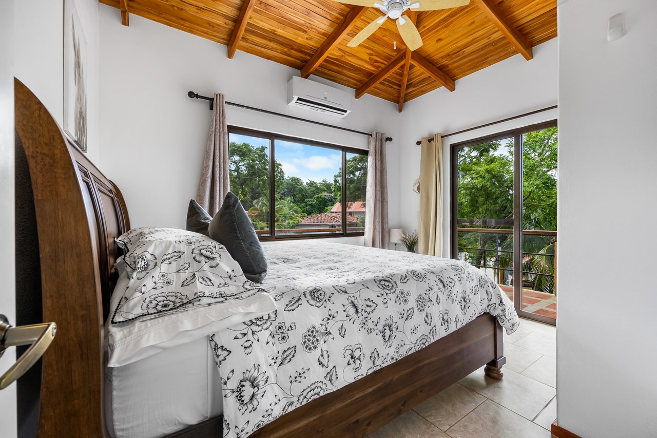 Eleri #17 | Tropical 3-Bedroom, 3-Bath Condo Just Steps from Tamarindo Beach