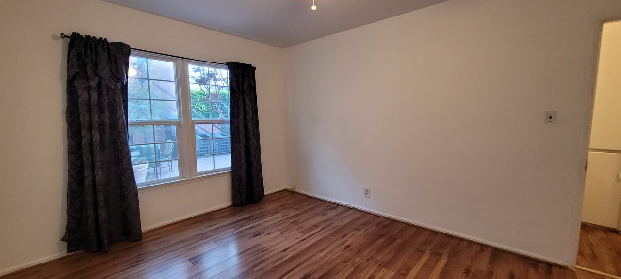 4 Units in Los Angeles