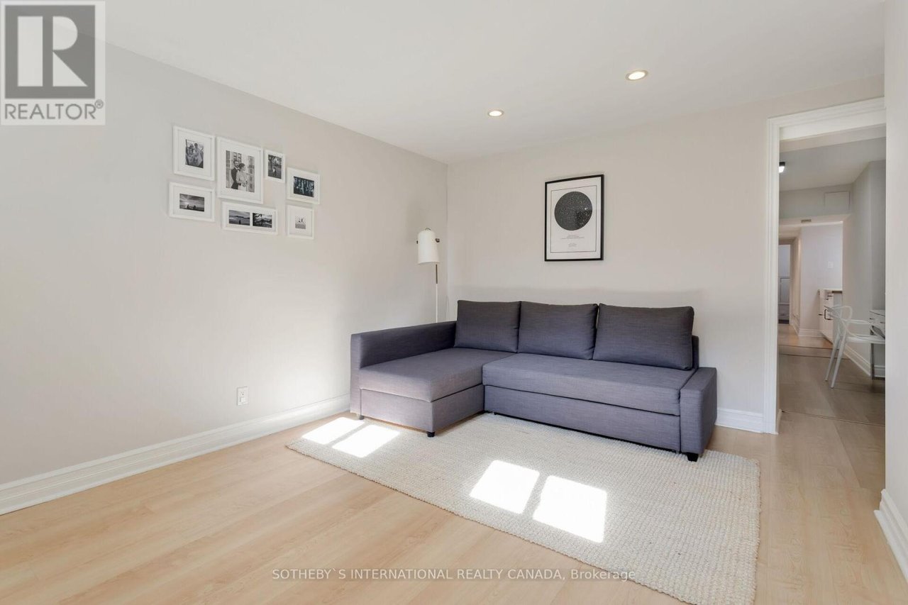78 Runnymede Rd