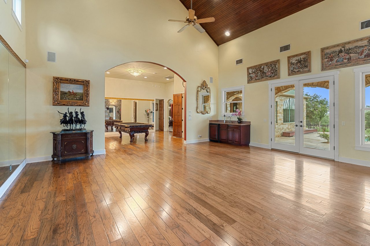 A Rare West Austin Estate on 32 Unrestricted Acres