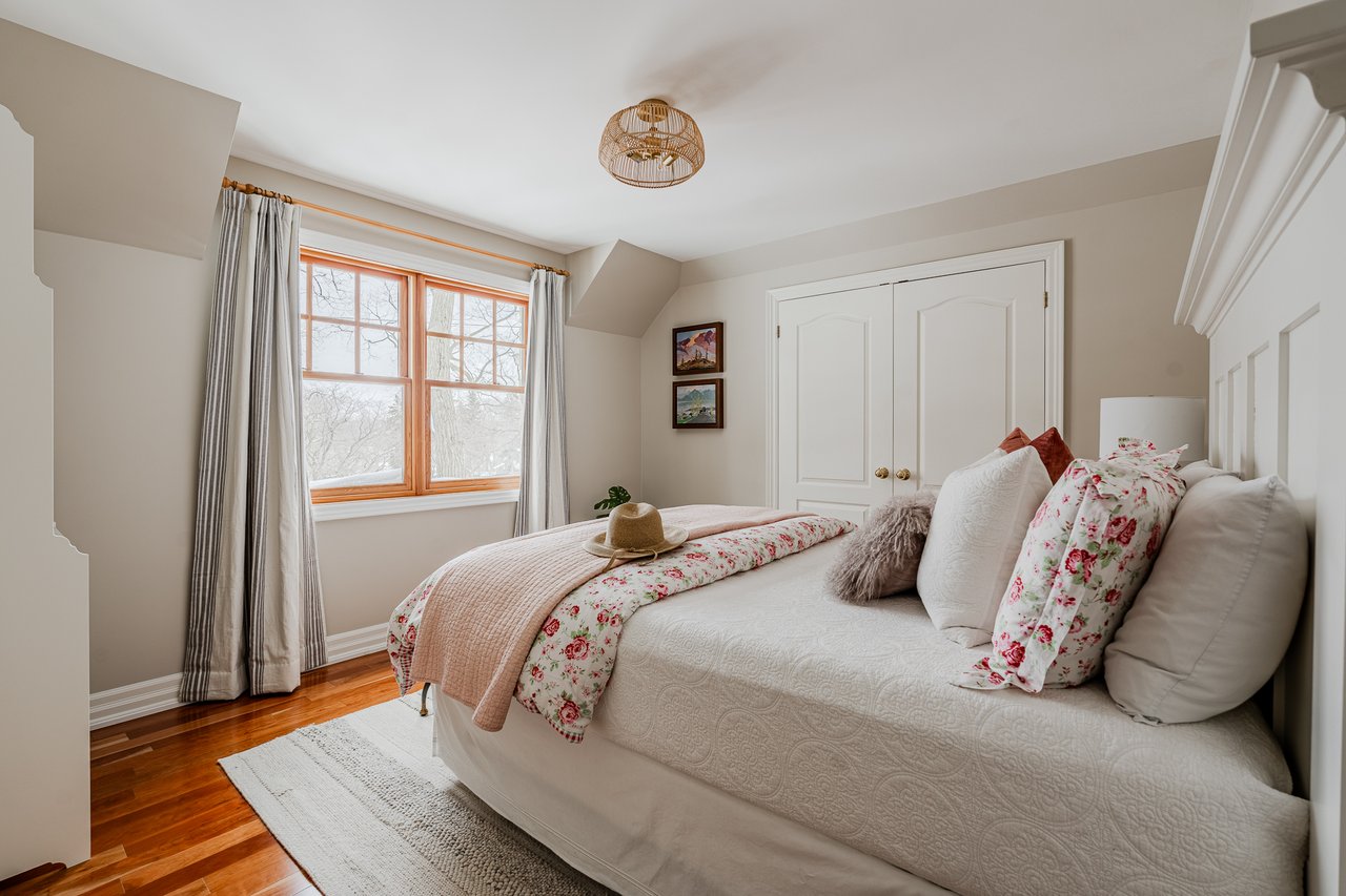 148 Balsam Ave