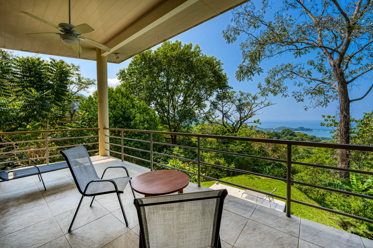 12.25 ACRES – 3 Bedroom 2 Story Ocean View Home 10 Min To The Beach!!!