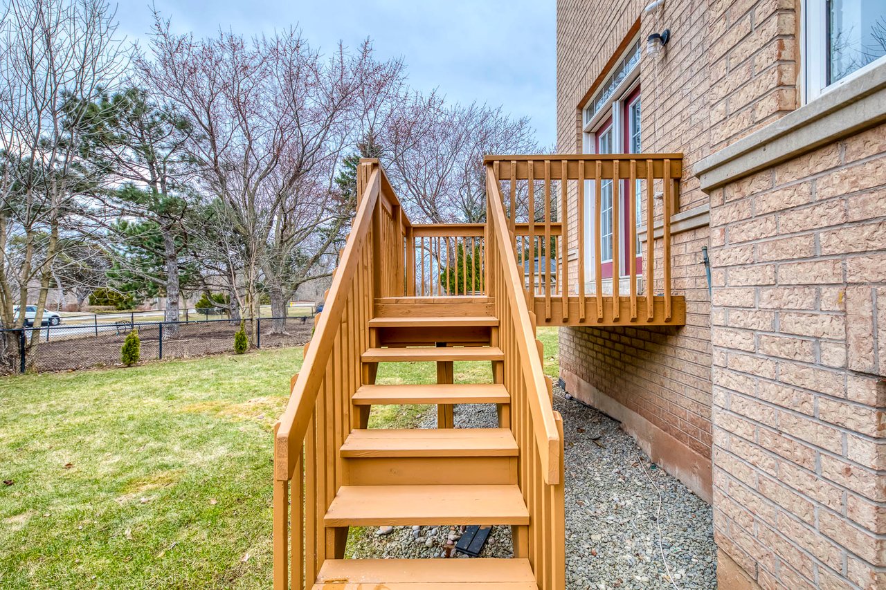 169 Spring Azure Cres