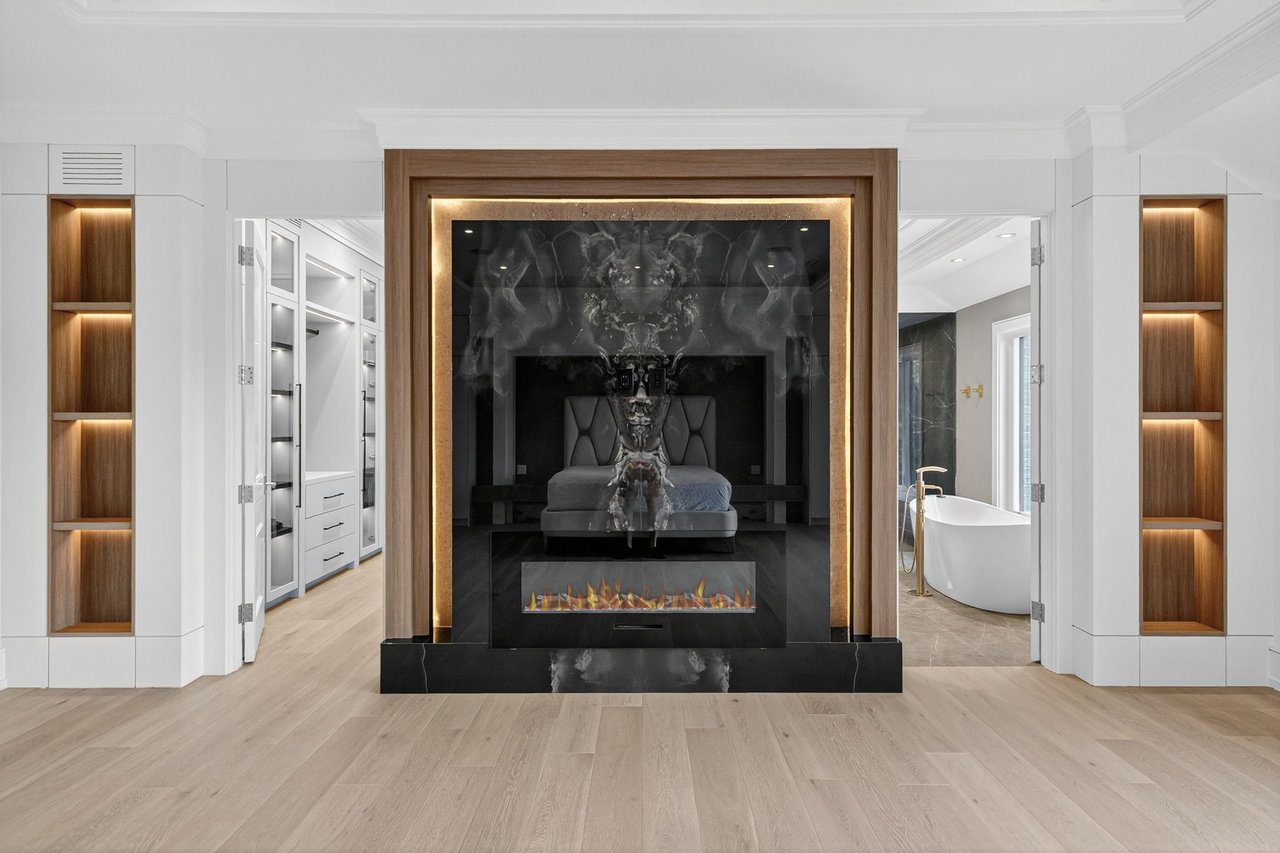 Distinctive Luxury Residence