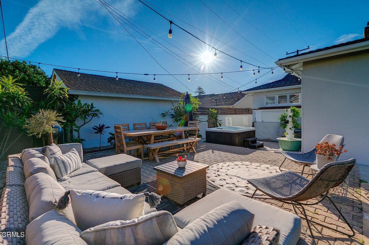 106 San Marino Ave, Ventura, CA 93003
