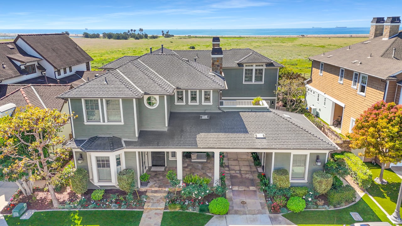 4492 Oceanridge Dr, Huntington Beach