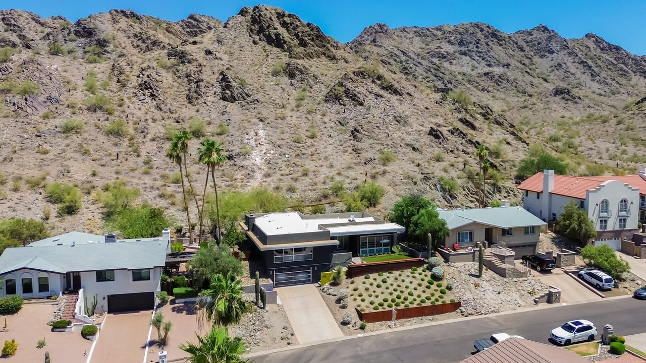 2230 E Belmont Avenue