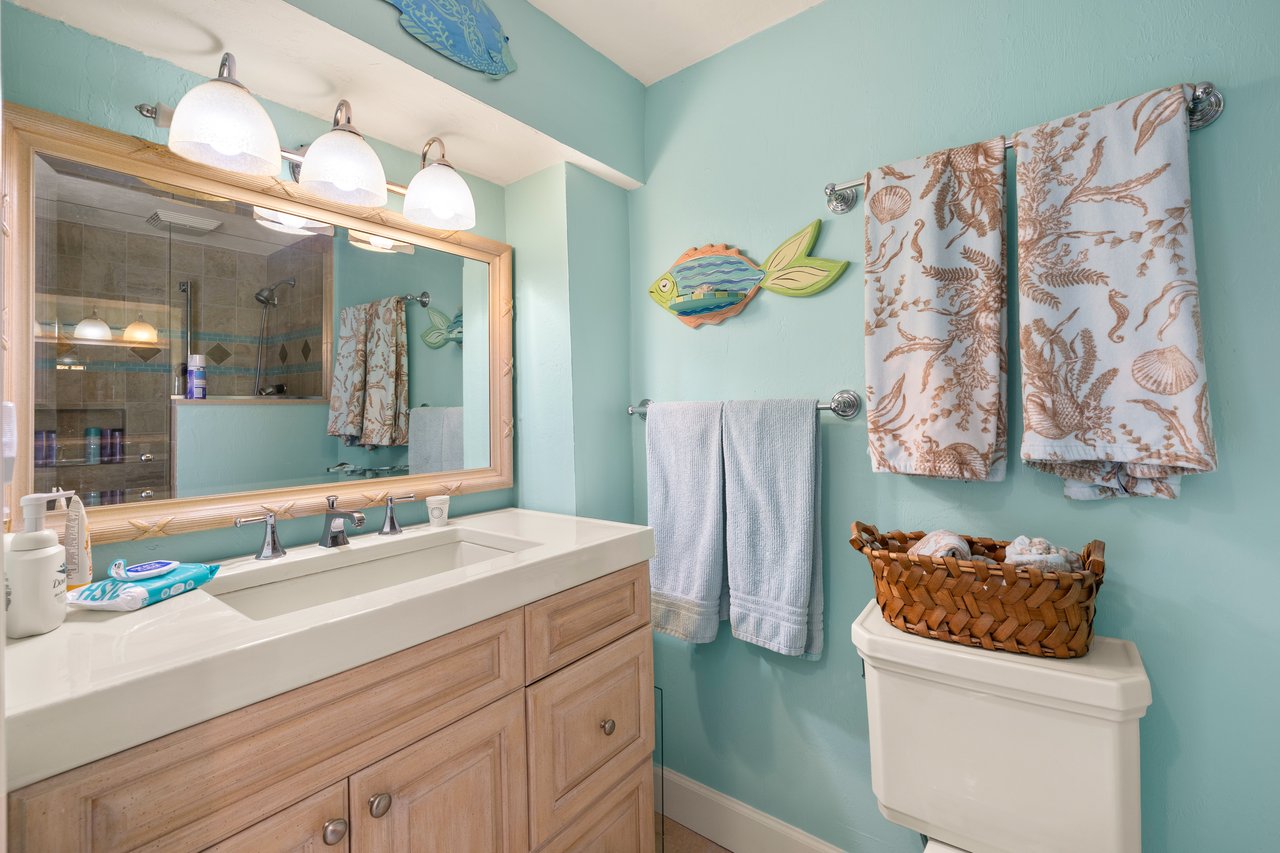 15899 Captiva DR