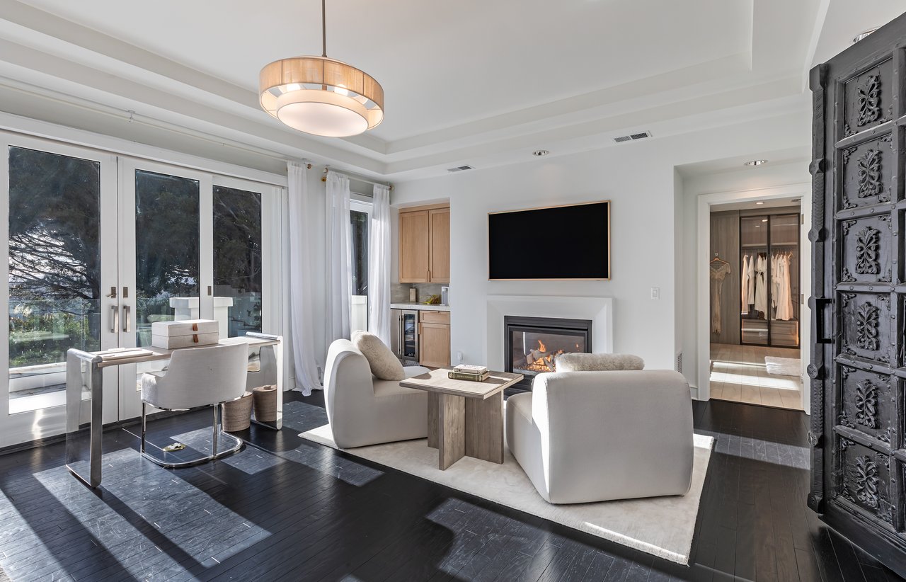 12000 Crest Ct, Beverly Hills