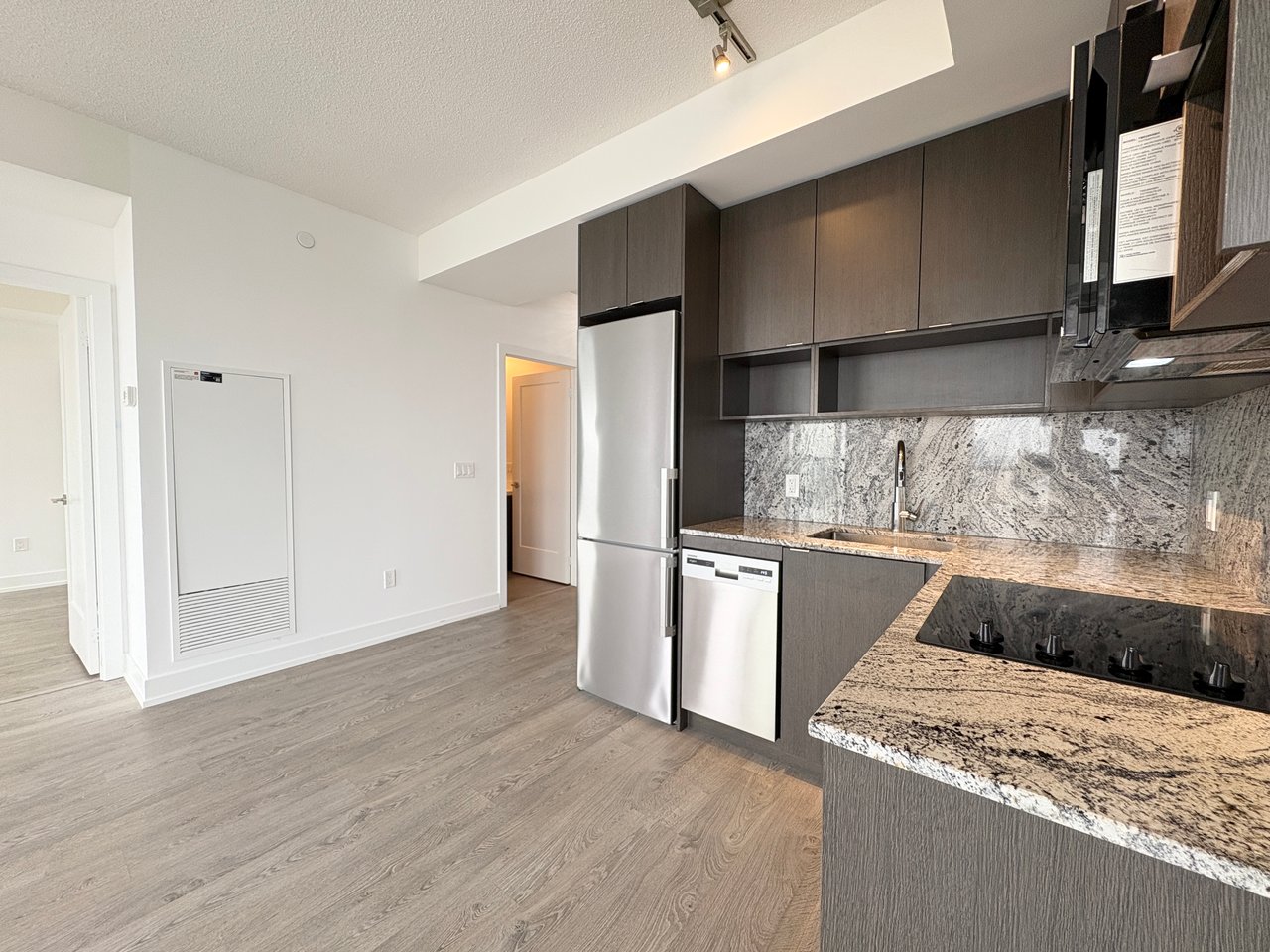 9 Mabelle Avenue, Toronto W08 Unit: 3425