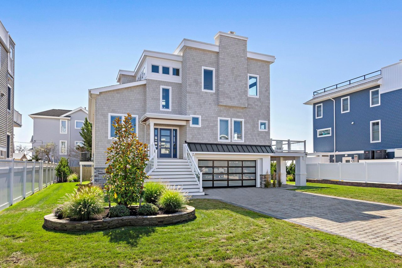 108 W 15th Street