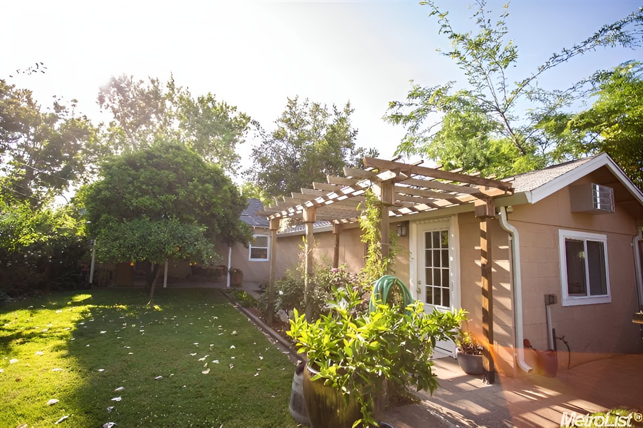 Just Sold in East Sac!