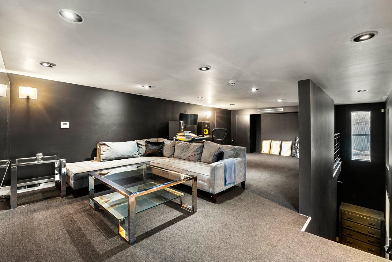 751 N Highland Ave, Hollywood