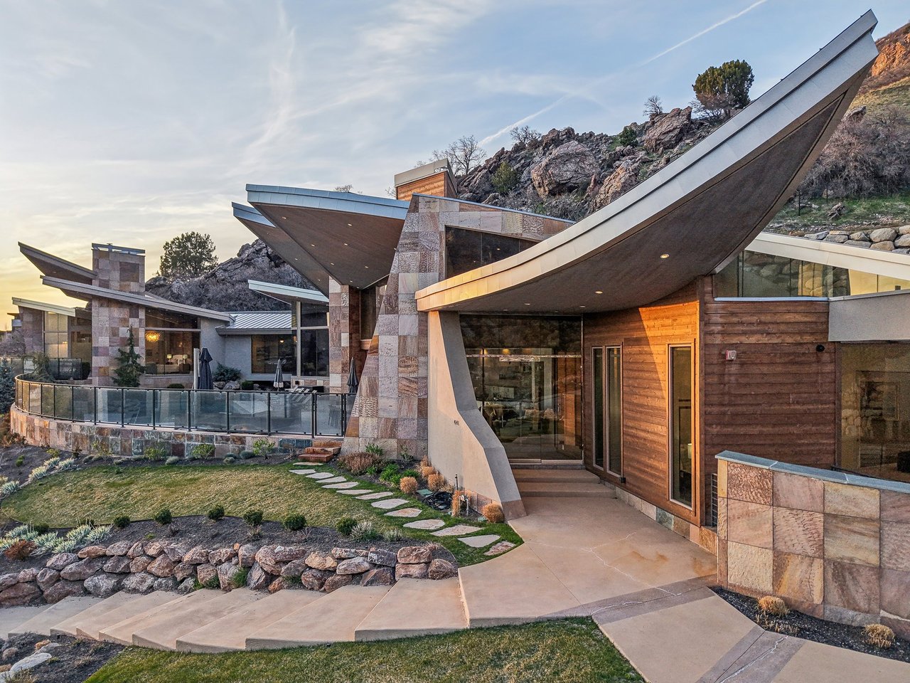 4141 E Canyon Estate Dr