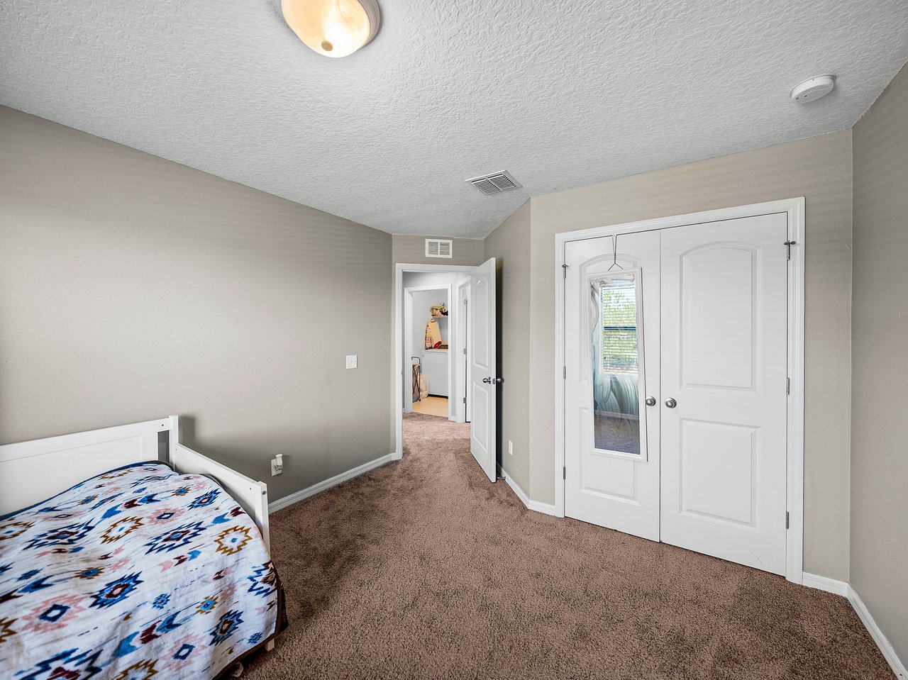 5660 Elsinore Way