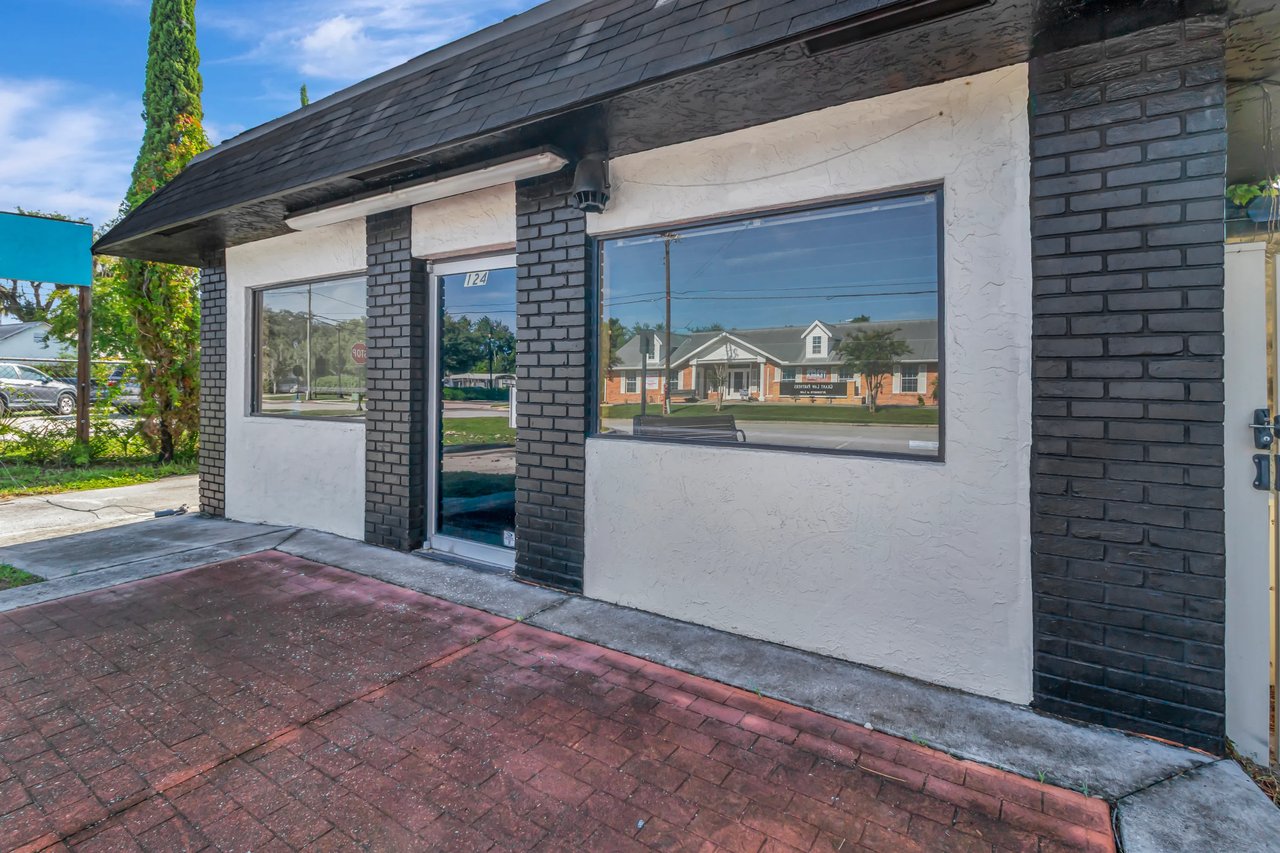 124 N Apopka Ave