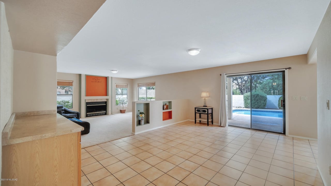 12441 N Copper Queen Way
