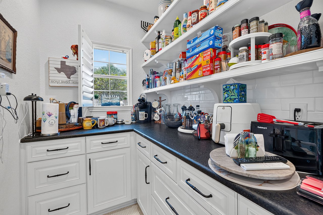 262 E Ridgwood 