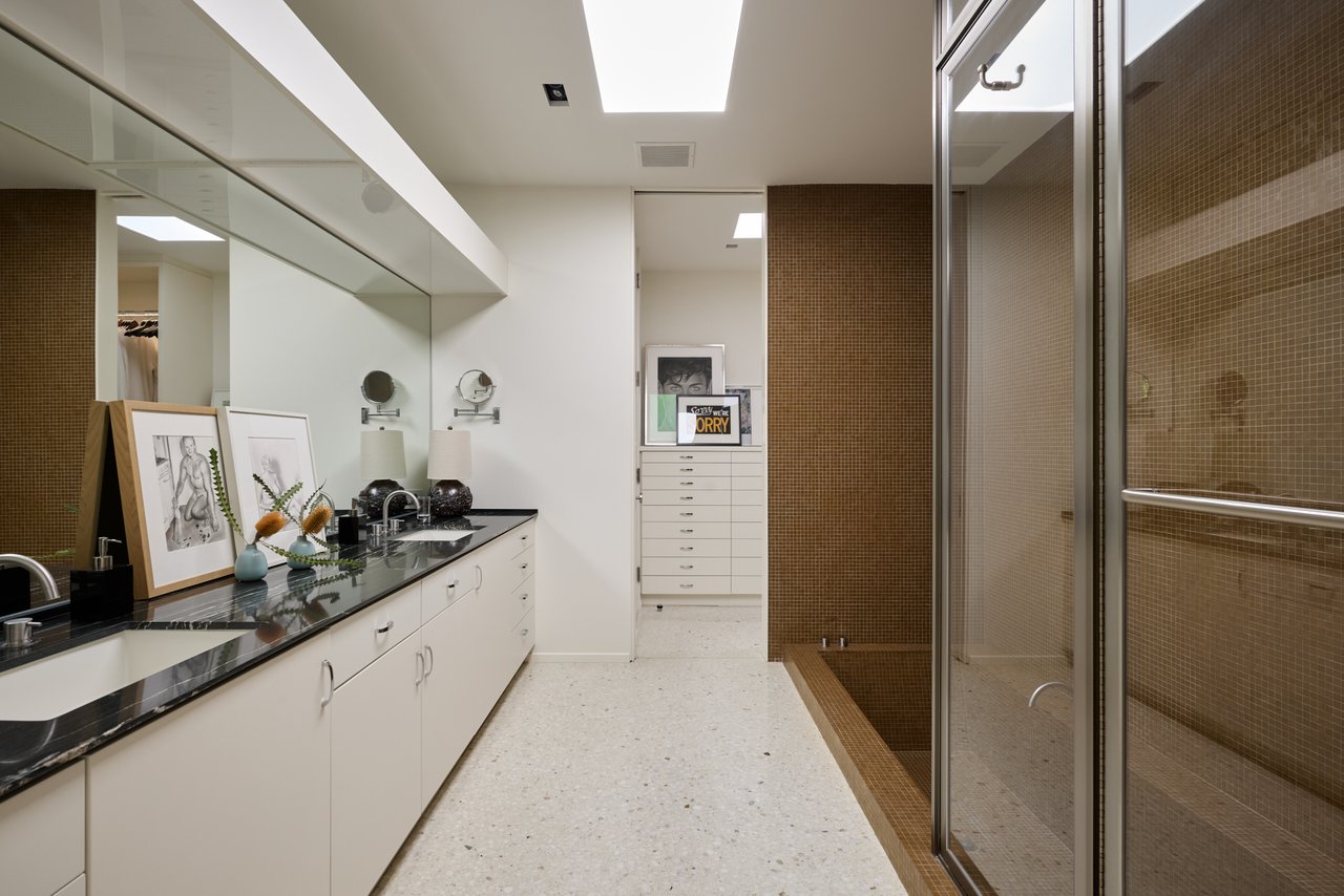 1141 Angelo Dr, Beverly Hills 